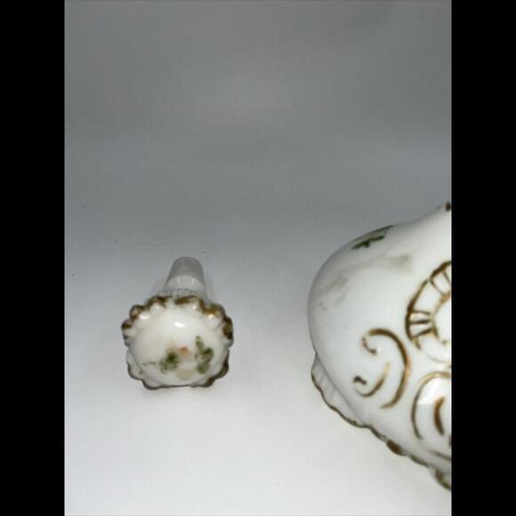 1800s EAPG Antique Dithridge & Co. Fluorite Milk Glass Bottle 10" Decanter - Picture 6 of 9